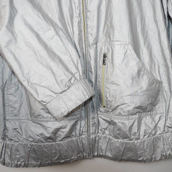 BMW Silver Light Weight Reflective Jacket Size 6 - Picture 4 of 12